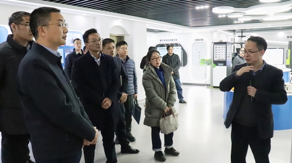 农业村落部信息中心与四川彭州、崇州市结合调研组赴lewin乐玩官网调查