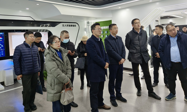 农业村落部信息中心与四川彭州、崇州市结合调研组赴lewin乐玩官网调查